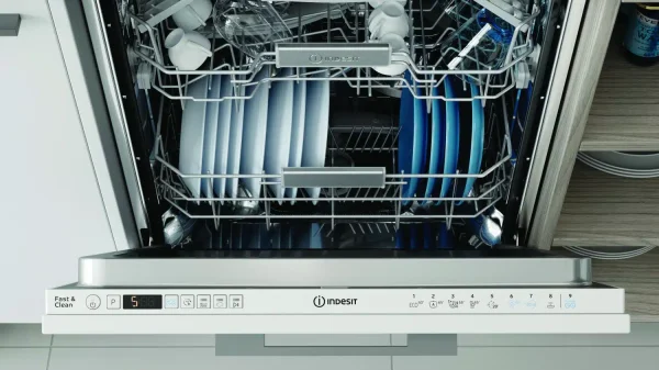 Lavastoviglie INDESIT ad incasso a Scomparsa Classe C 14 Coperti I3I D741O - immagine 3